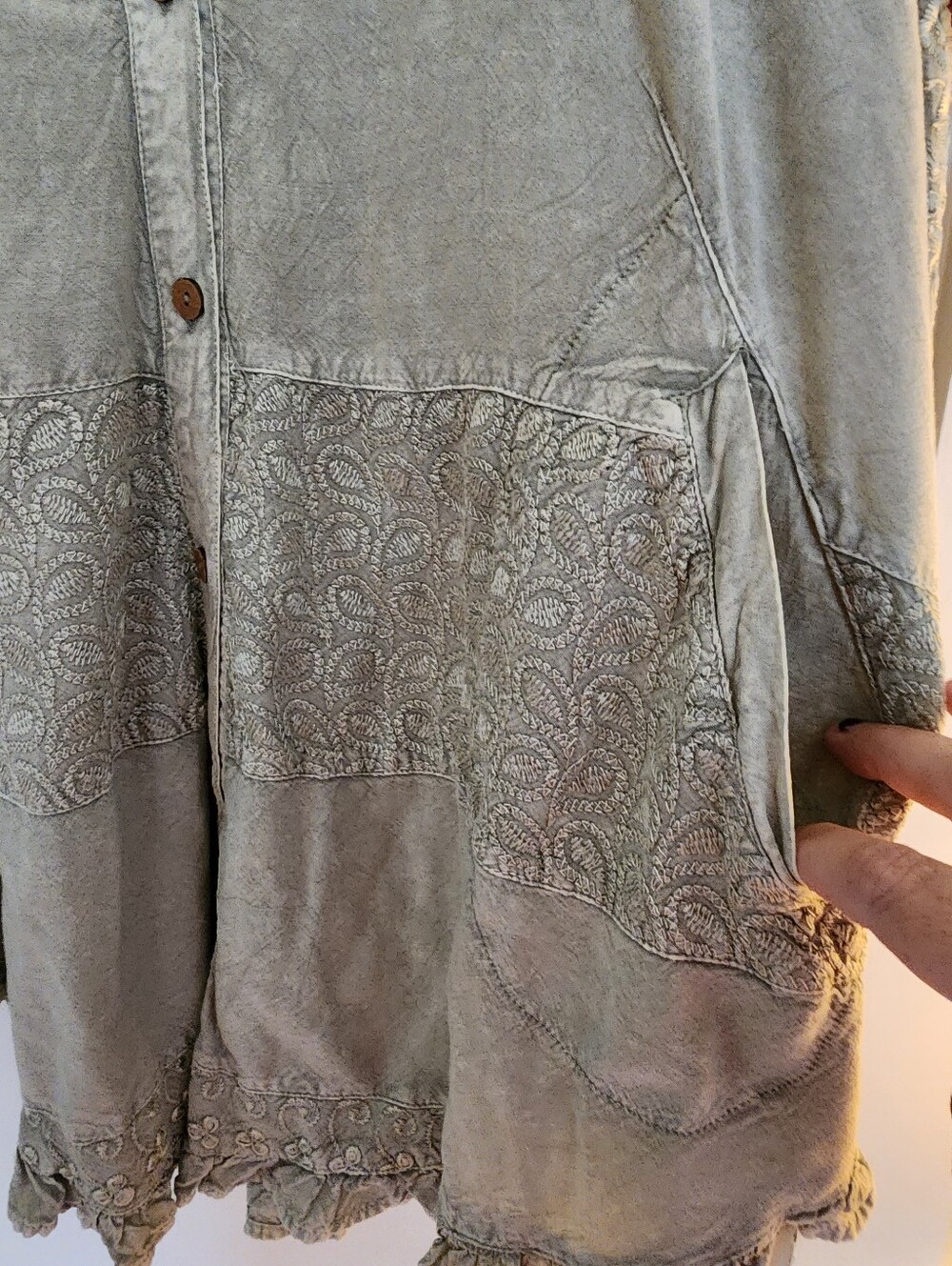 Young Threads Poet Blouse Top Embroidered Floral Velvet Size Xl Olive Bohemian - Picture 14 of 16